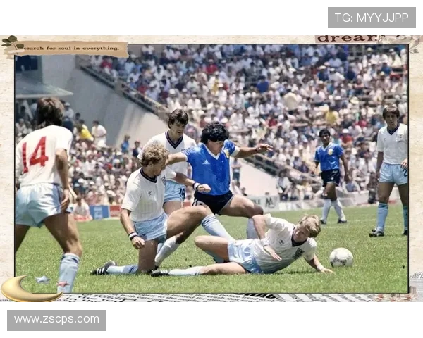 22号足球明星的传奇故事与辉煌成就揭秘 22号足球明星的传奇故事与辉煌成就揭秘