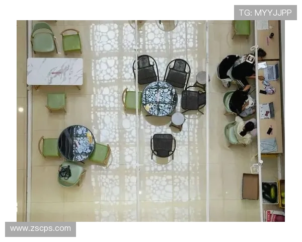 梦中与足球明星畅谈人生理想与梦想的奇妙旅程